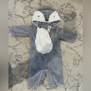 penguin pottery barn, Halloween costume! Worn once, 6 - 12 months